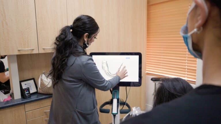 invisalign 1 thumbnail